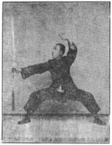《昆吾劍譜》 李凌霄 (1935) - posture 58